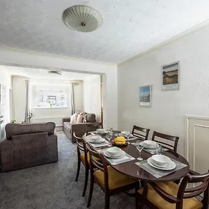 Cosy Holiday home