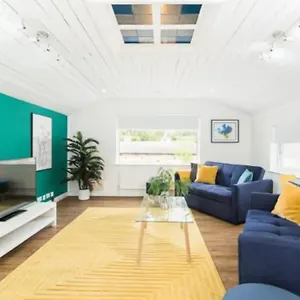 Spacious Duplex - Parking , Nottingham United Kingdom